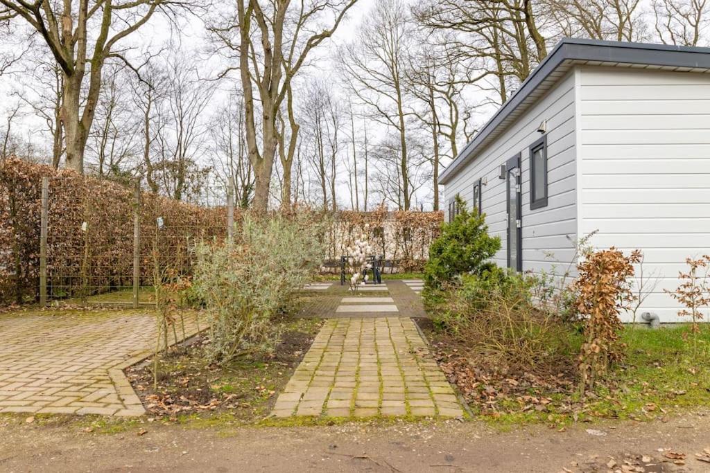 Gezellig Modern Chalet Midden Op De Veluwe Epe Buitenkant foto